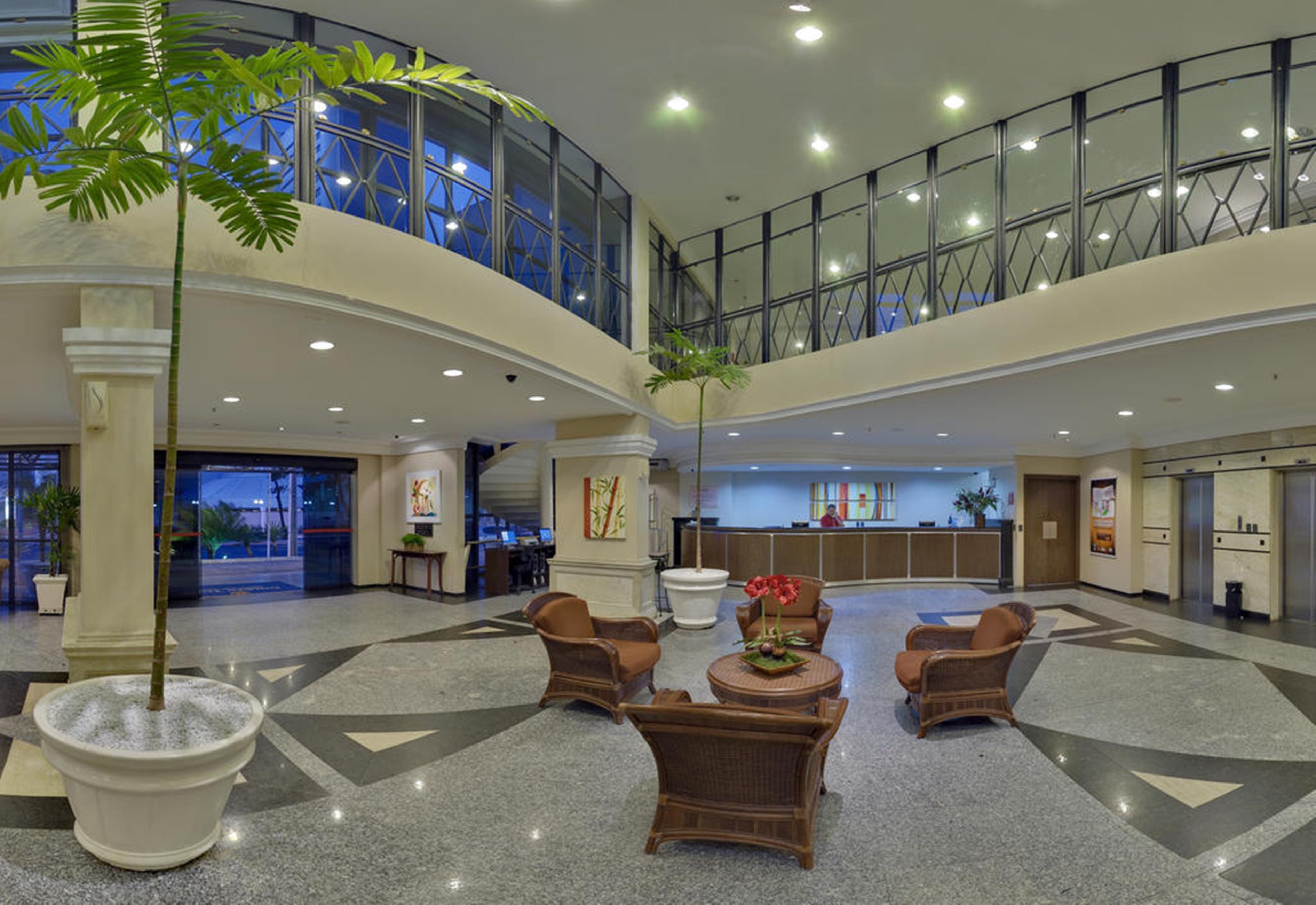Golden Tulip Porto Vitoria Hotel Exterior photo